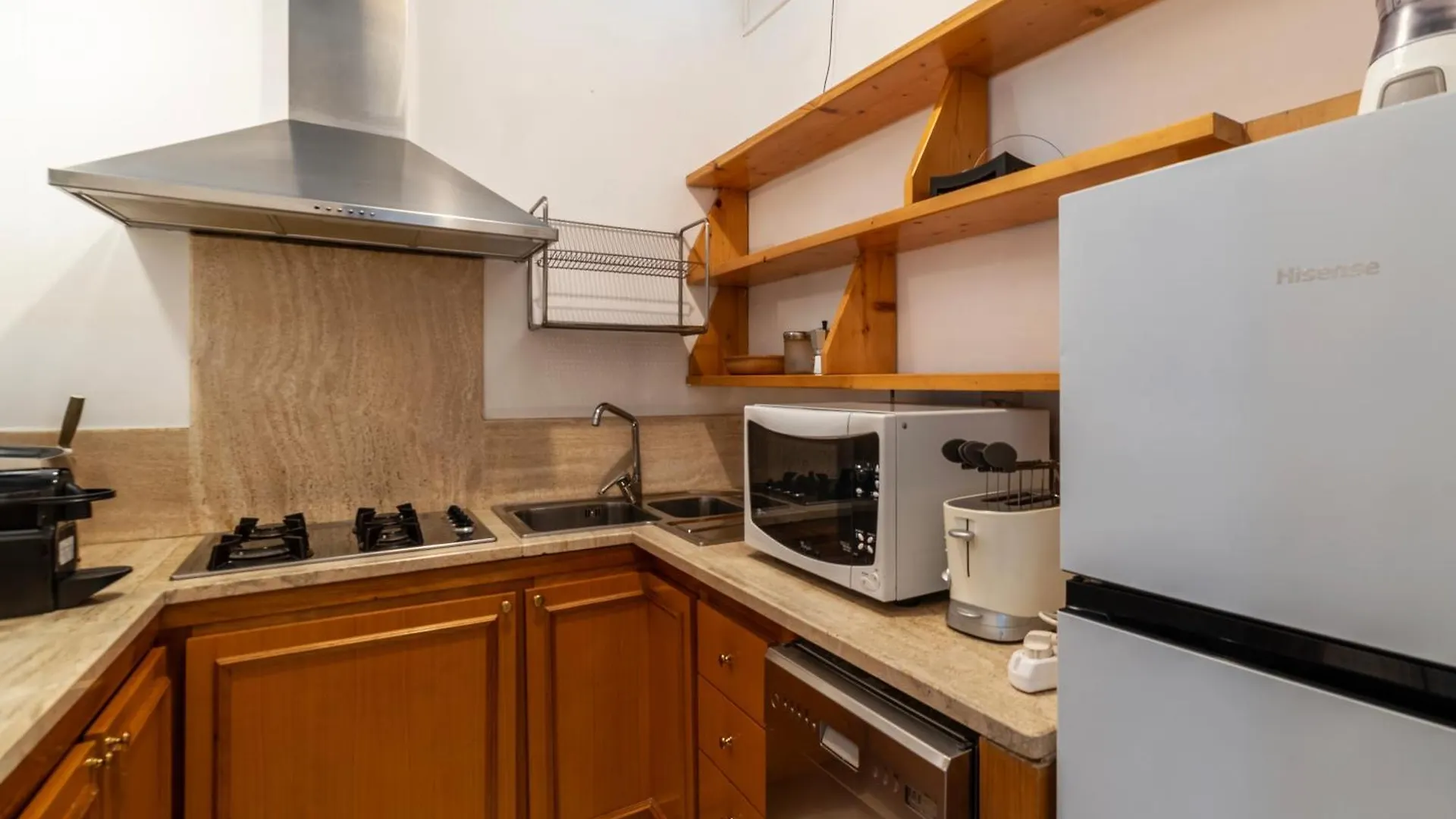 Via Del Lavatore Private Apartments Rome